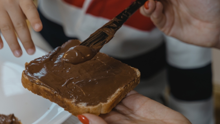 How we make chocolate spreads